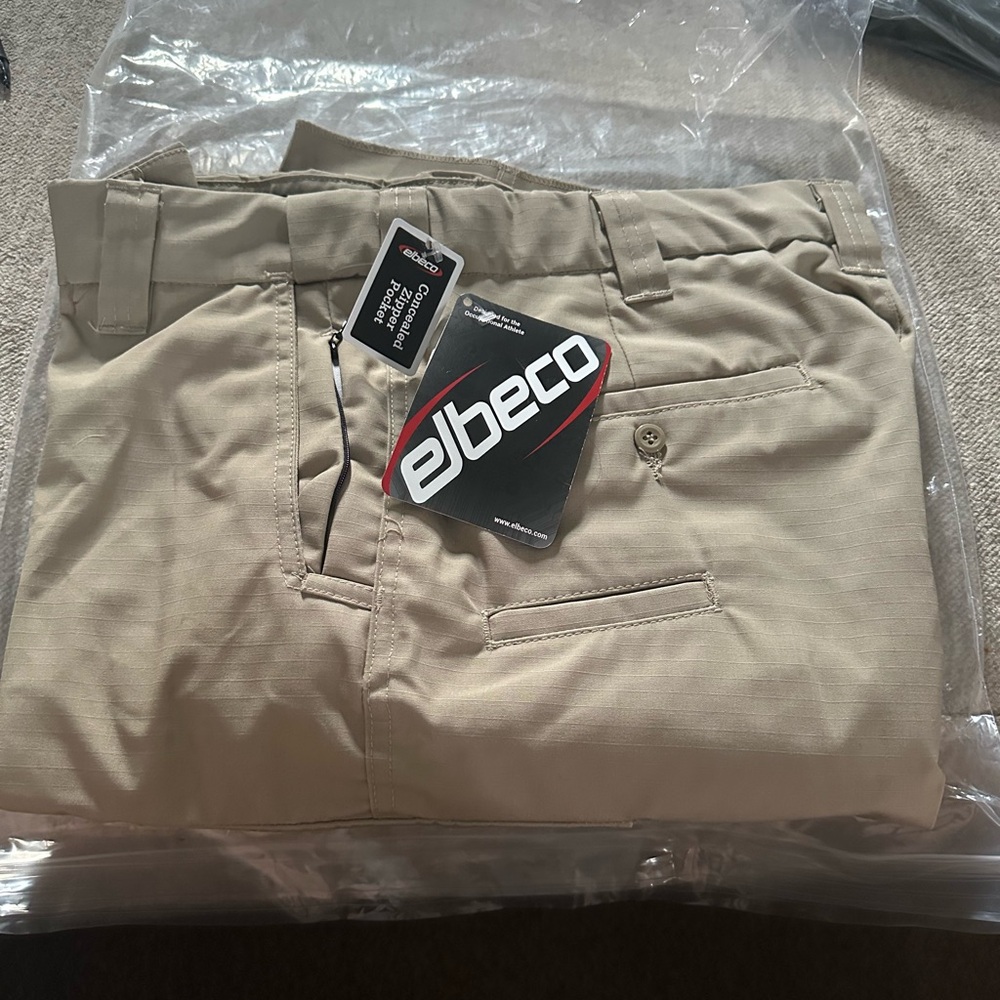 Elbeco ADU RipStop Men’s Cargo Pants